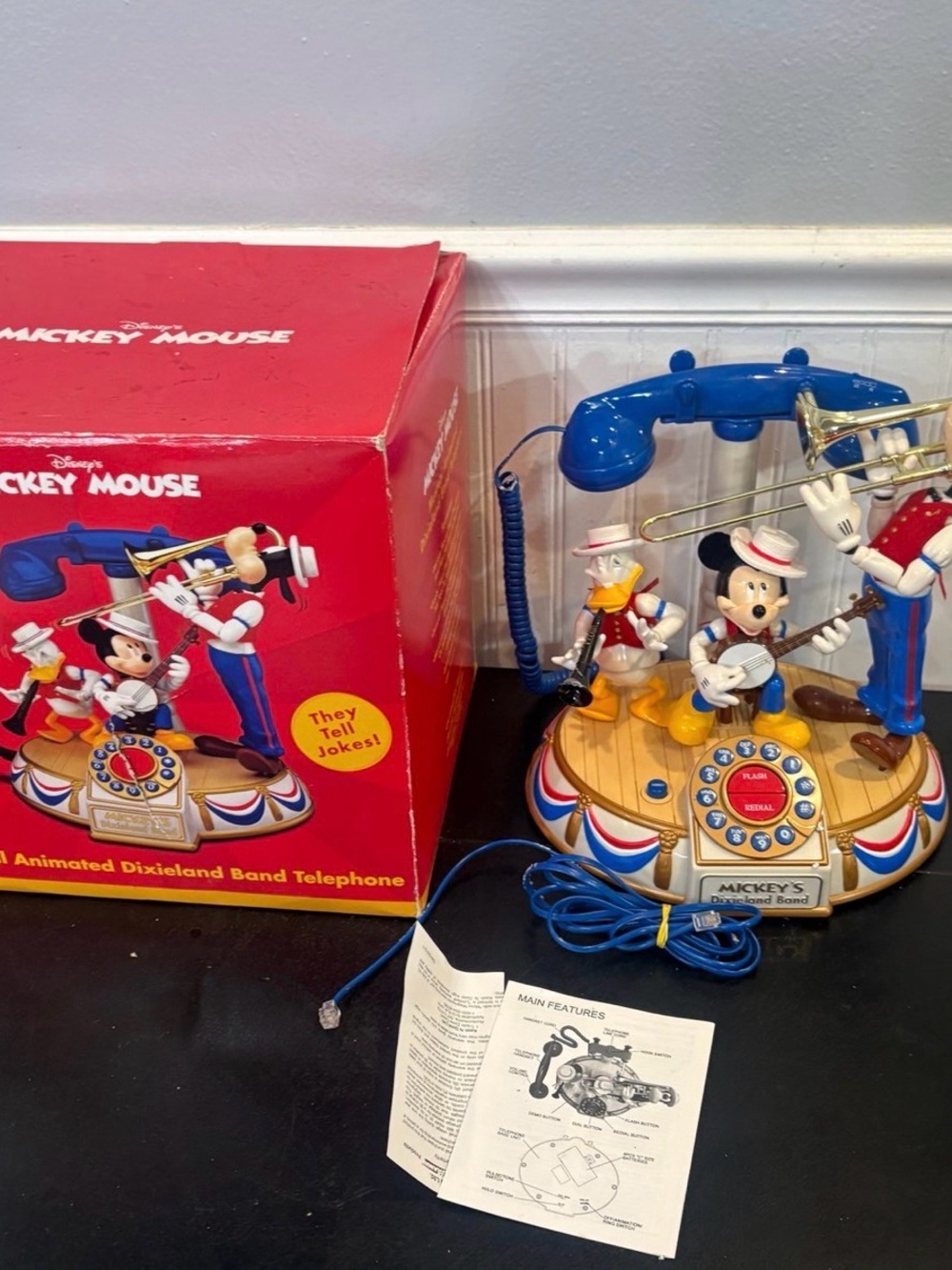 VINTAGE 1986 DISNEY
DIXIELAND BAND
CANDLESTICK TELEPHONE
MICKEY GOOFY Broken